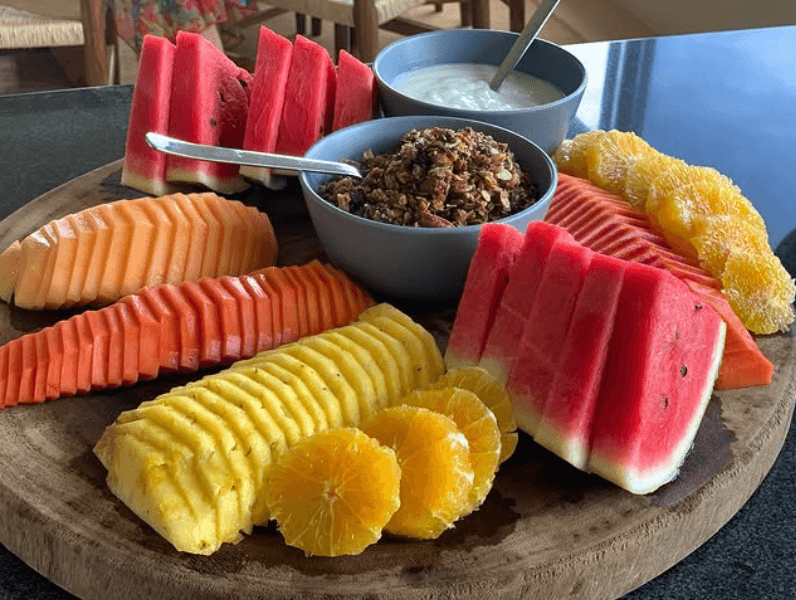 Nosotros te consentimos , tu solo disfruta